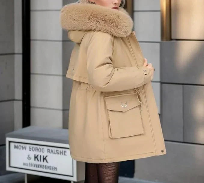 Olivia Thompson | Luxe Winter Hooded Puffer Coat