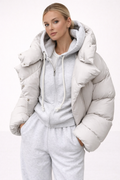 Lauren Parker | Oversized Puffer Jacket | Omhult je met warmte en moeiteloze, moderne luxe