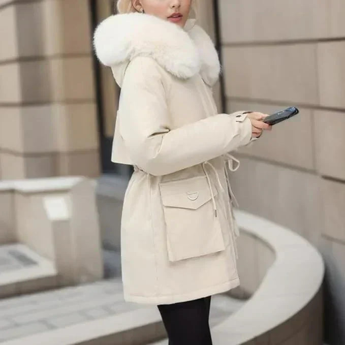 Olivia Thompson | Luxe Winter Hooded Puffer Coat