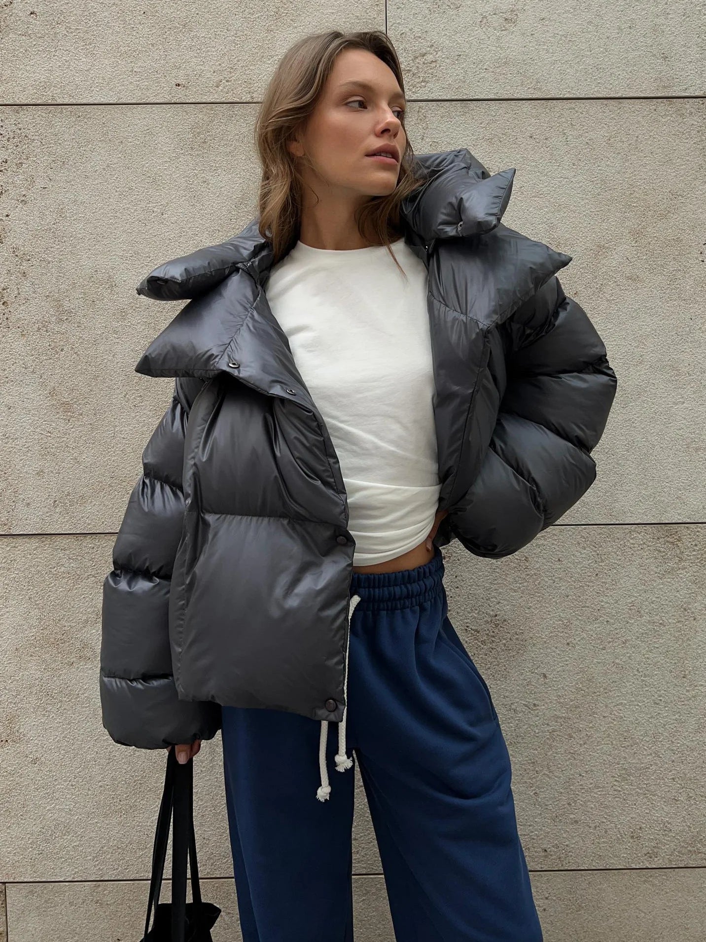 Lauren Parker | Oversized Puffer Jacket | Omhult je met warmte en moeiteloze, moderne luxe