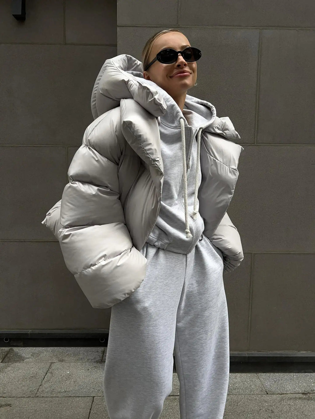 Lauren Parker | Oversized Puffer Jacket | Omhult je met warmte en moeiteloze, moderne luxe