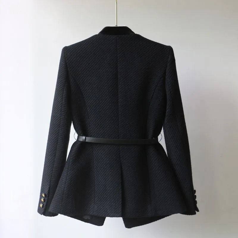 Charlotte Monroe | Structured Belted Blazer | Tijdloze elegantie met een couture-uitstraling