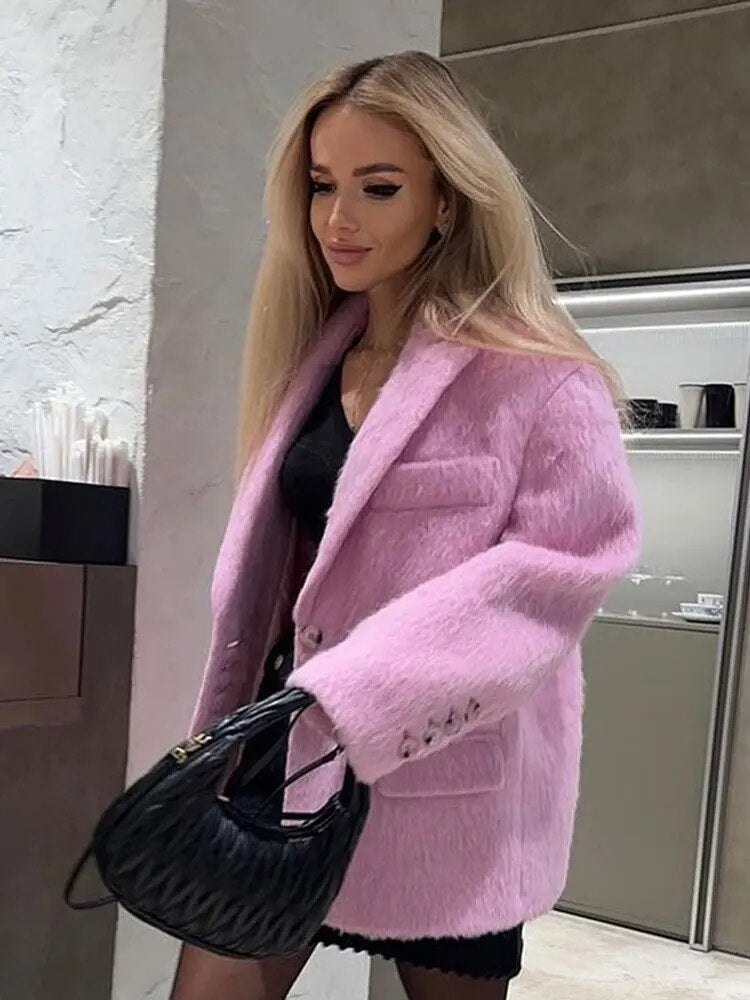 Charlotte Monroe | Plush Wool Blend Coat | Warm blijven zonder een logge winterjas